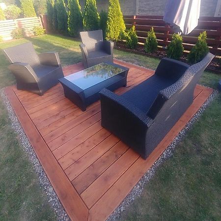 Apartament Jantar Z Ogrodem Kołobrzeg Exteriör bild