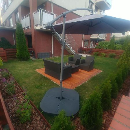 Apartament Jantar Z Ogrodem Kołobrzeg Exteriör bild