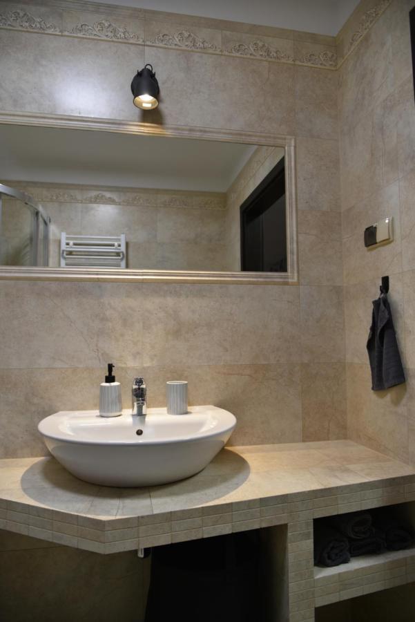 Apartament Jantar Z Ogrodem Kołobrzeg Exteriör bild