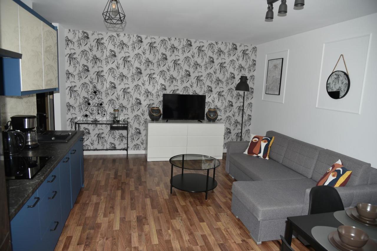 Apartament Jantar Z Ogrodem Kołobrzeg Exteriör bild