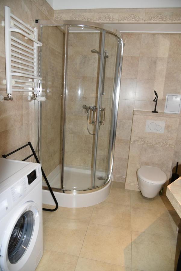 Apartament Jantar Z Ogrodem Kołobrzeg Exteriör bild